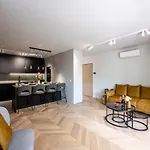 Premium V Apartamento