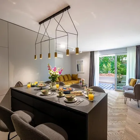 Premium V Apartament