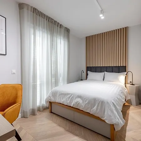 Apartment Premium V